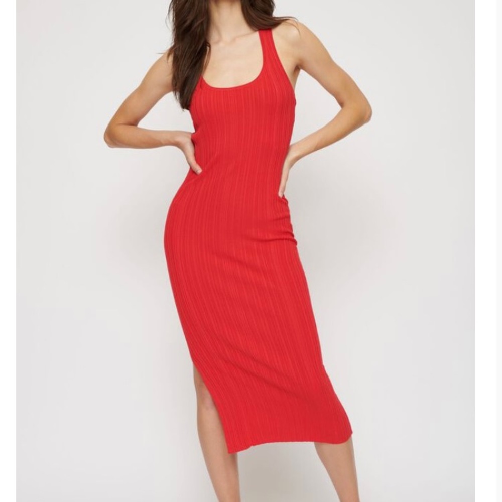RED DRESS Dynamite
